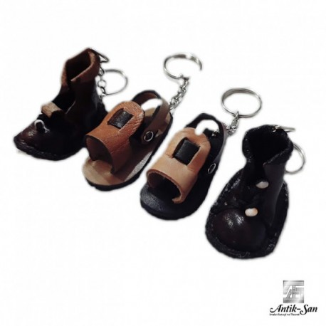 Sandalet Maskot Anahtarlık